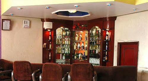 Oyo 18814 Maya International Jaipur