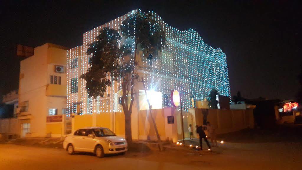 Fabhotel Sahib's Nobel Jaipur
