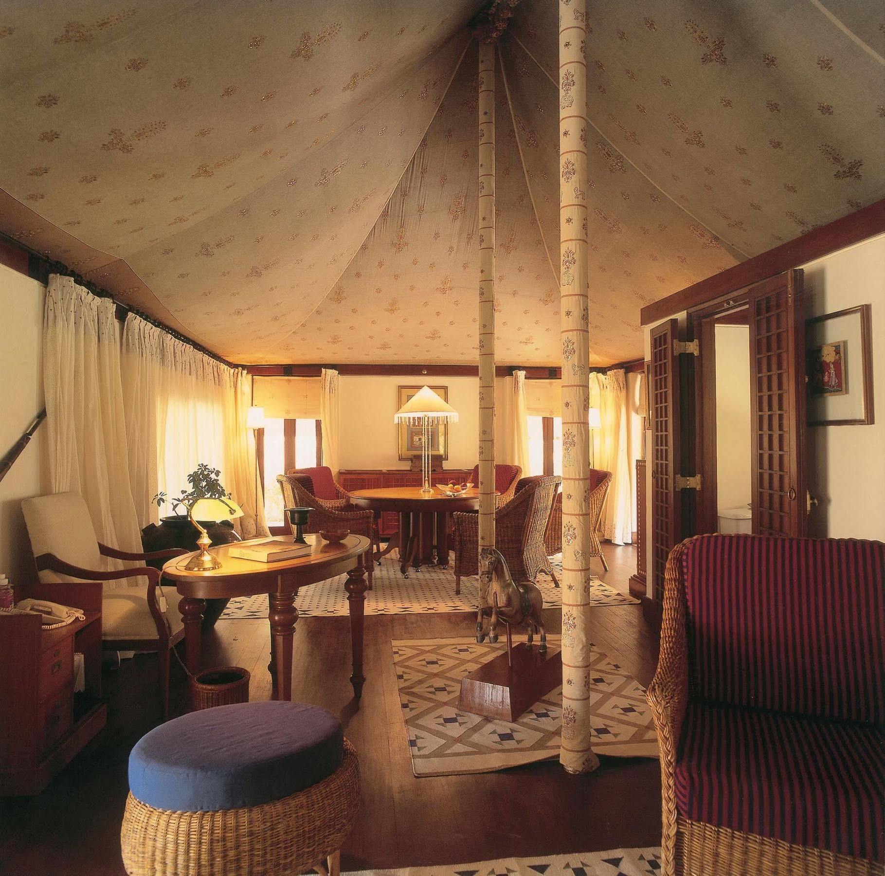 The Oberoi Rajvilas 5*