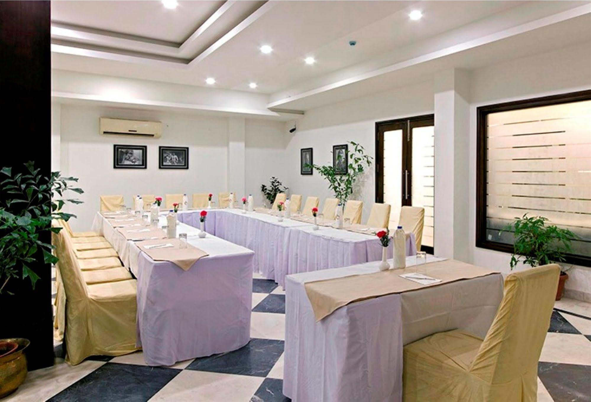 Rnb Hotel Jaipur