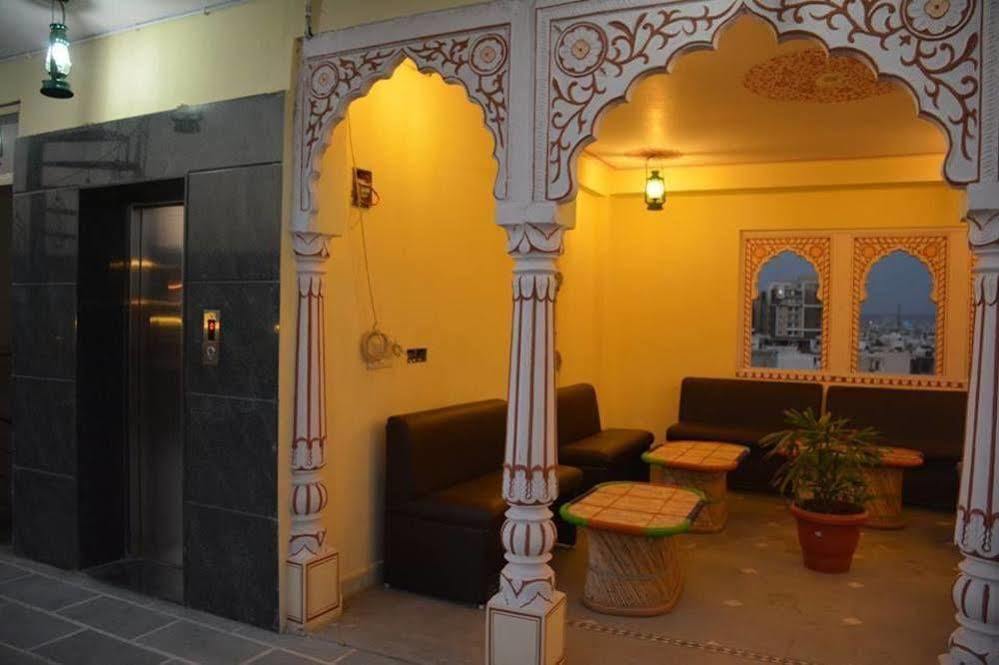 Laxmi Niwas Jaipur