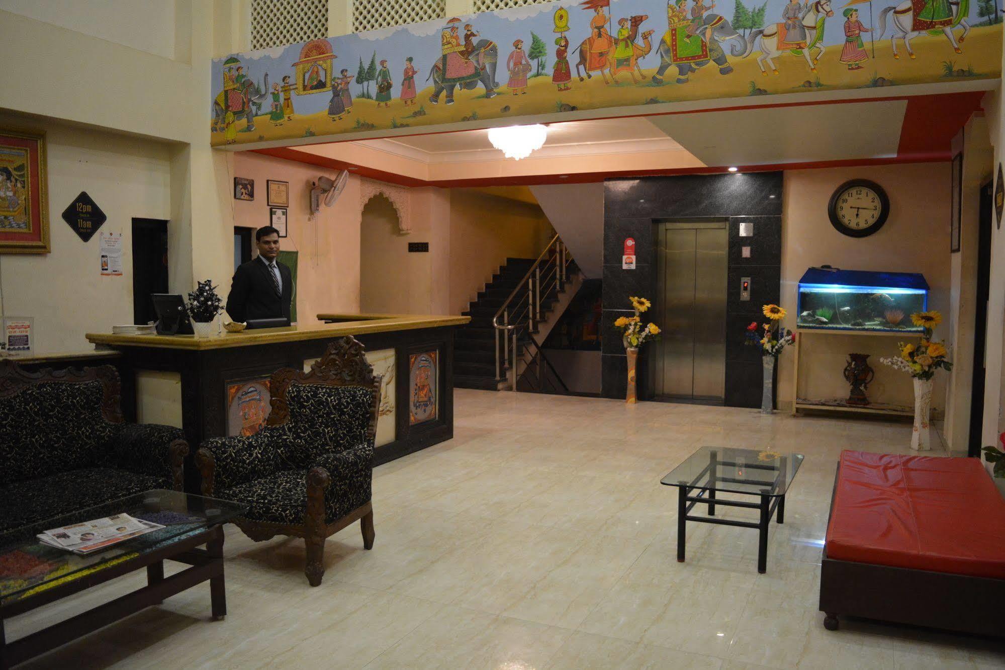 Laxmi Niwas 3* Jaipur