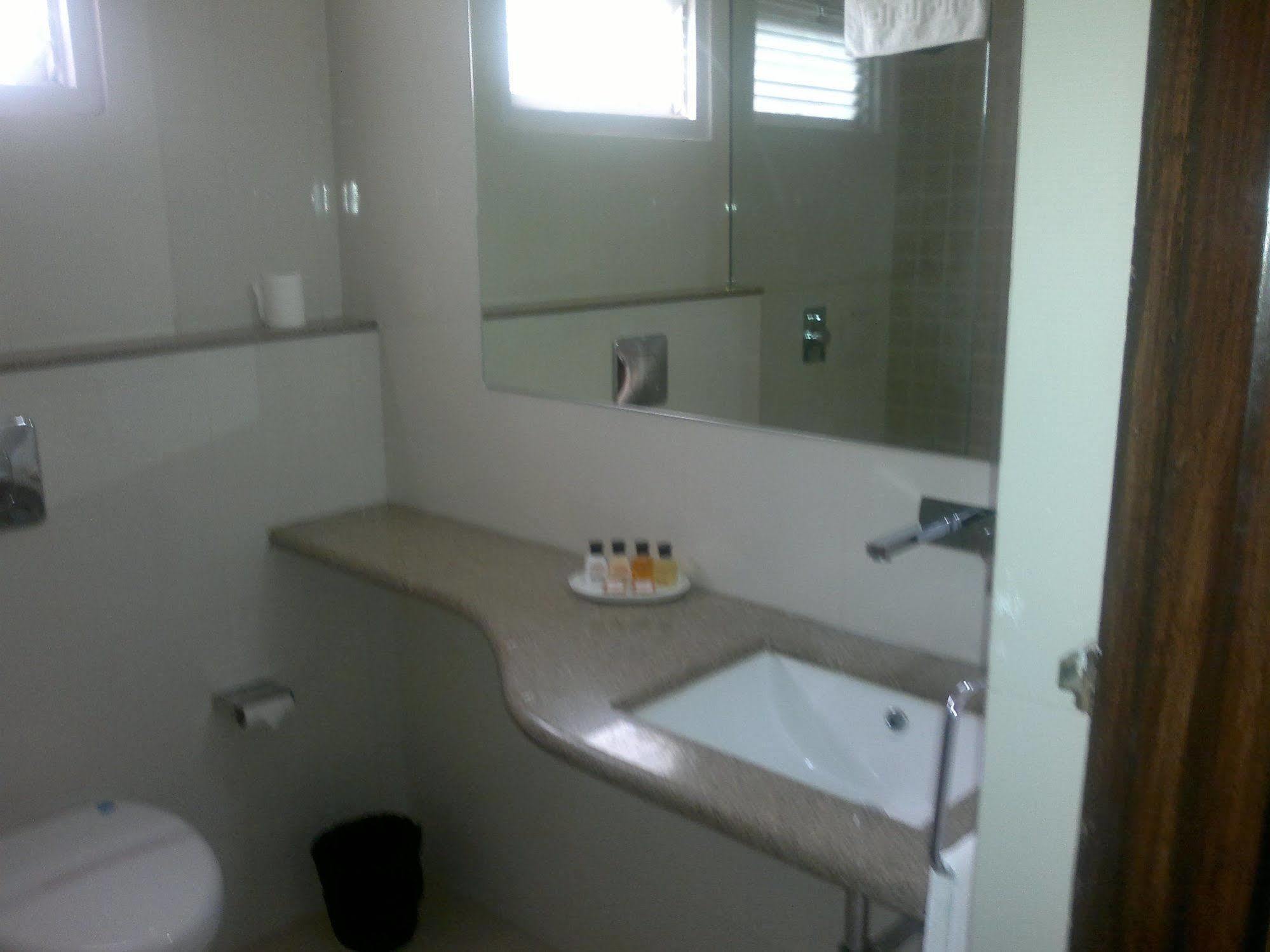 Hotel Oyo 1746 Rnb Select