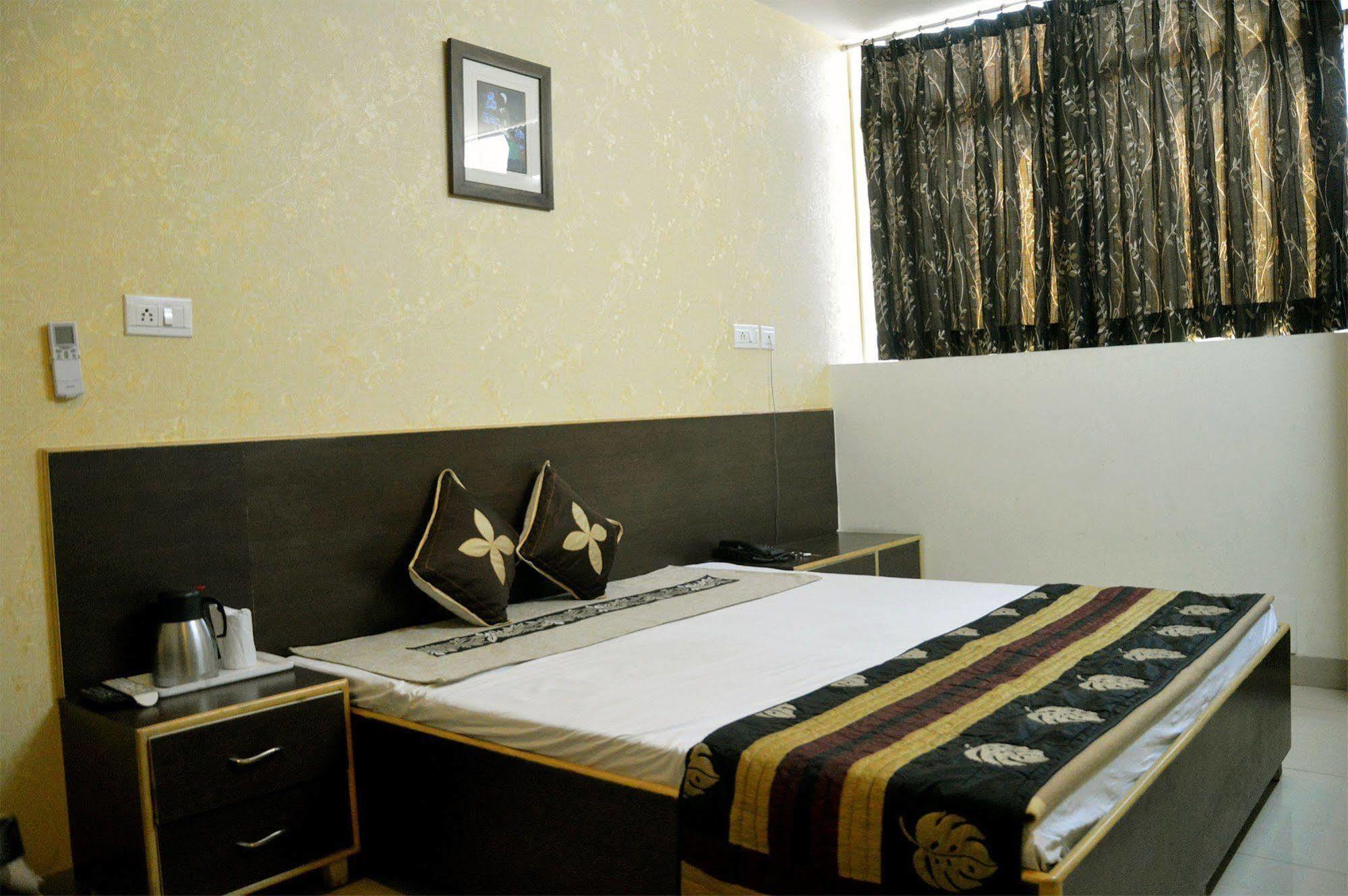 Ananta Hotel