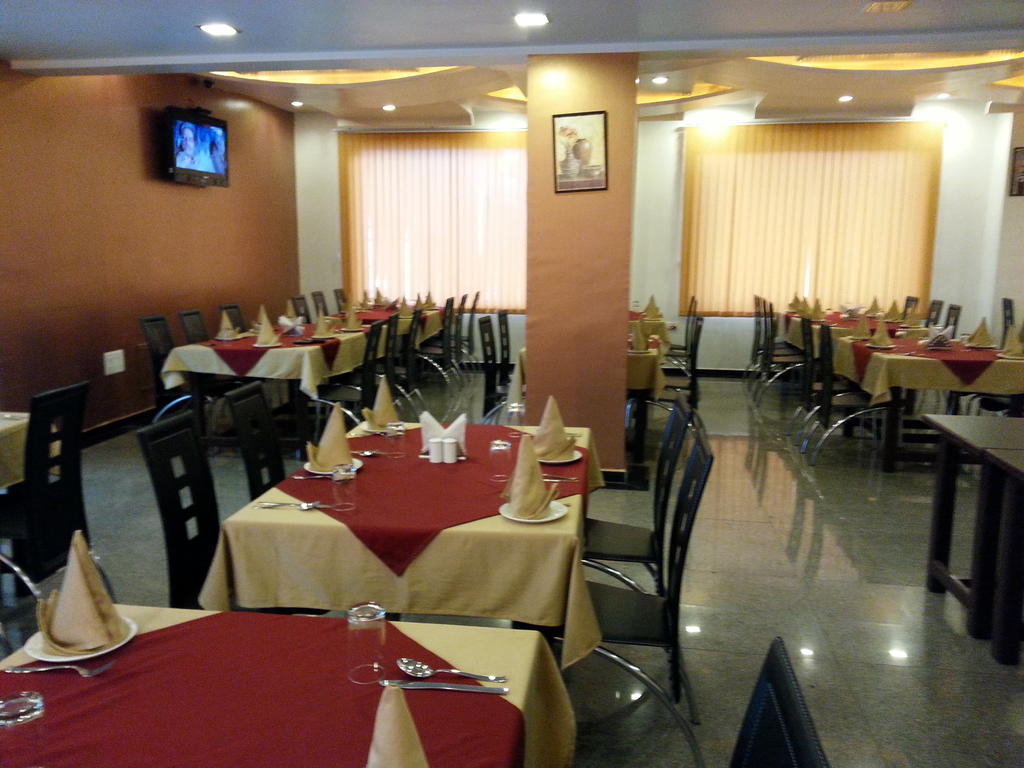 Hotel Royal View