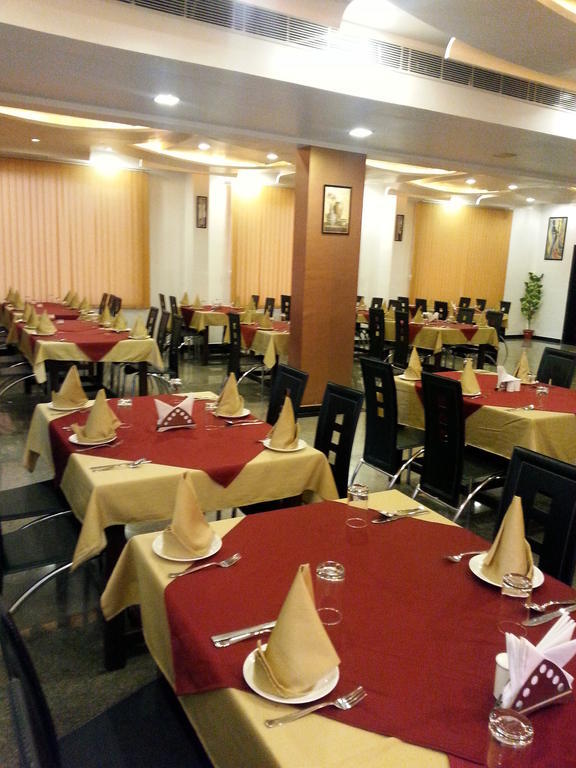 Hotel Royal View 3*