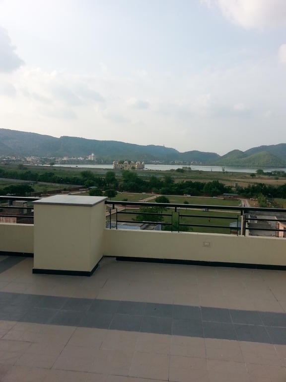 Hotel Royal View
