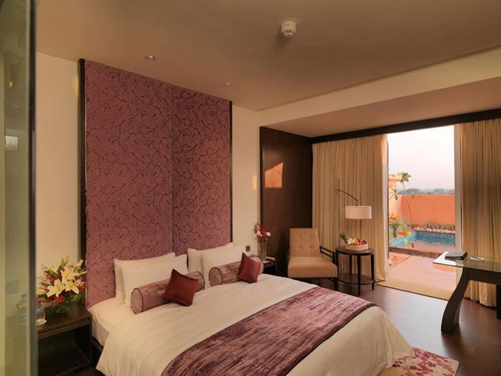 Royal Orchid Jaipur, Tonk Road 5*