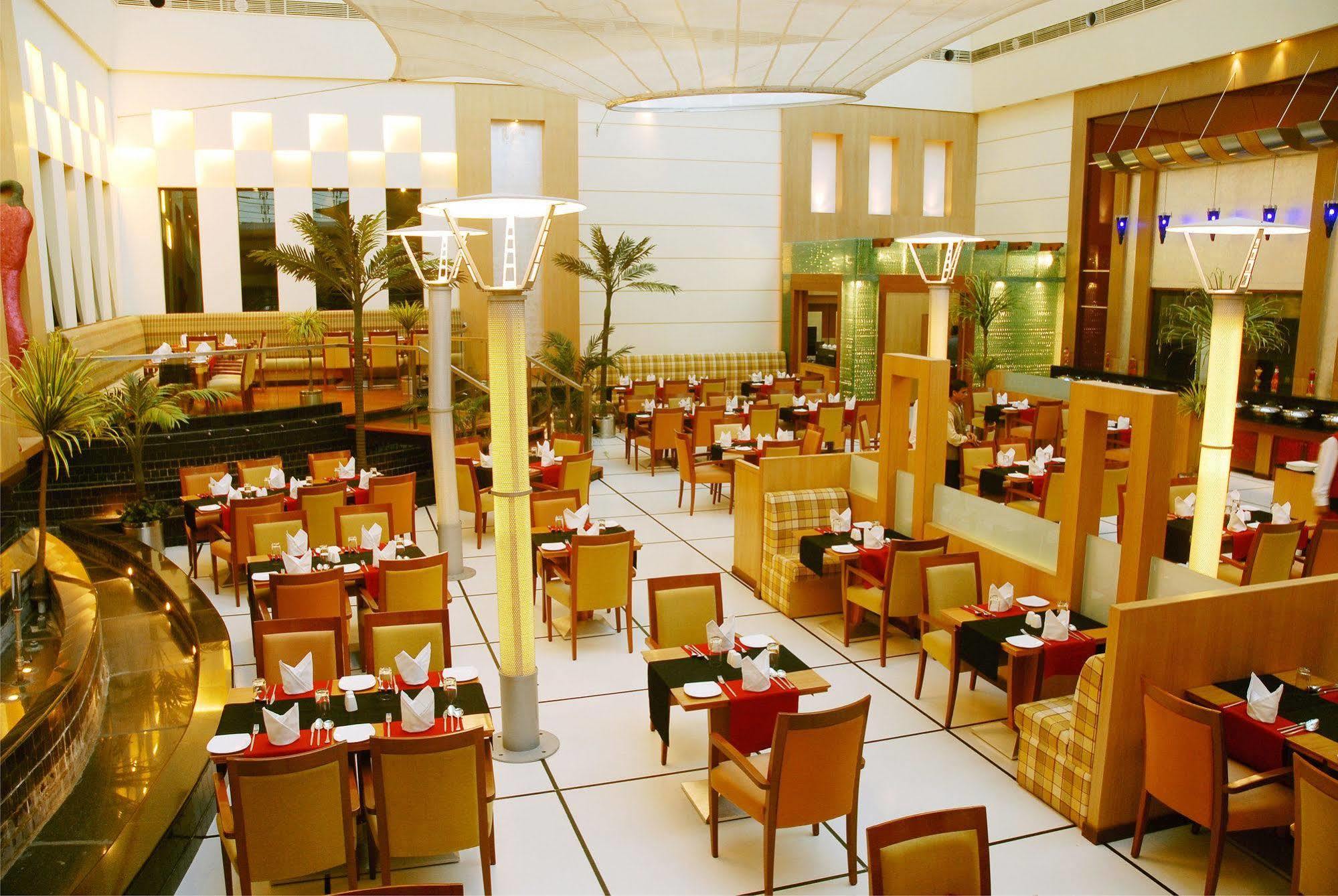 Ramada By Wyndham