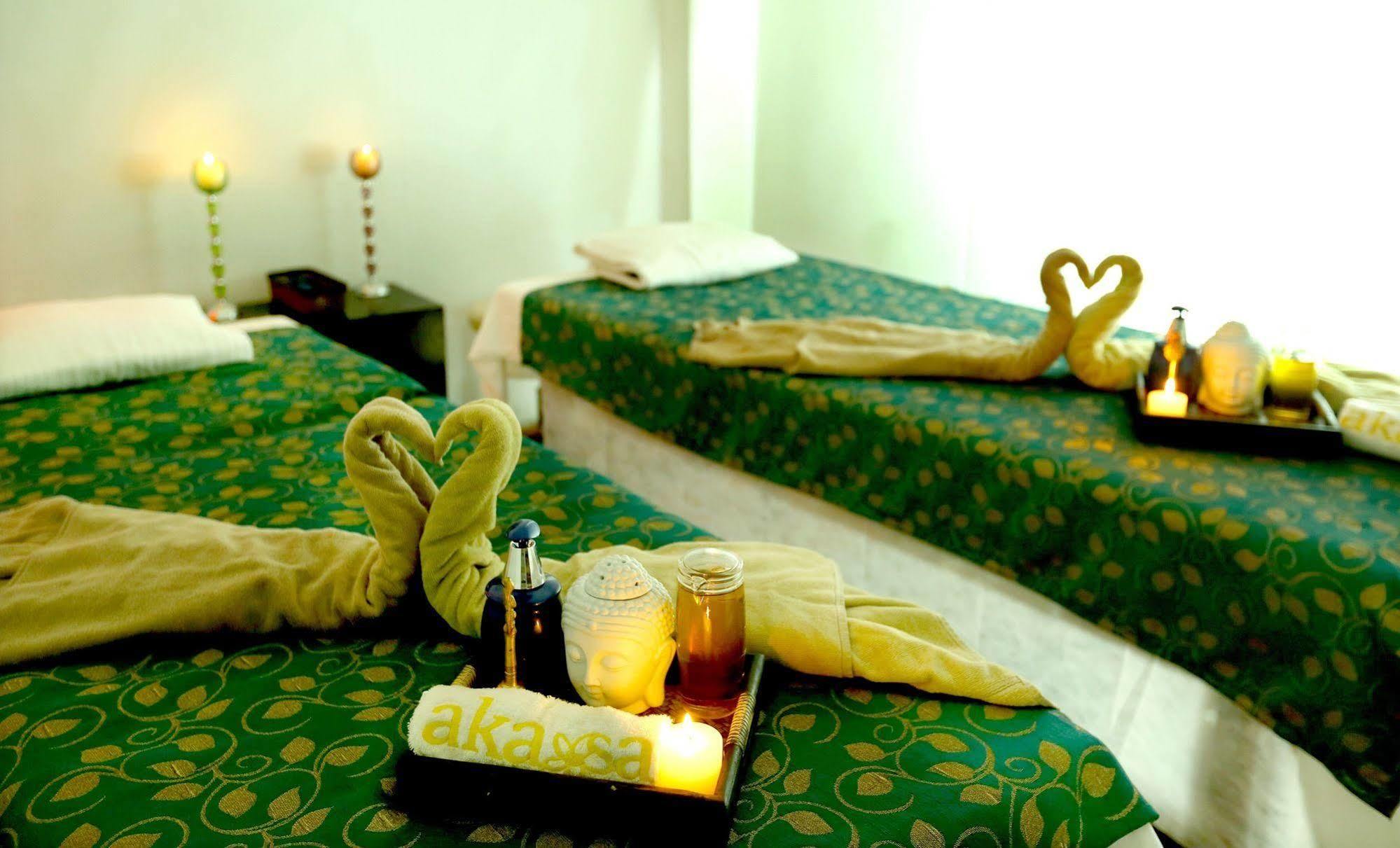 Ramada By Wyndham Hotel 4*