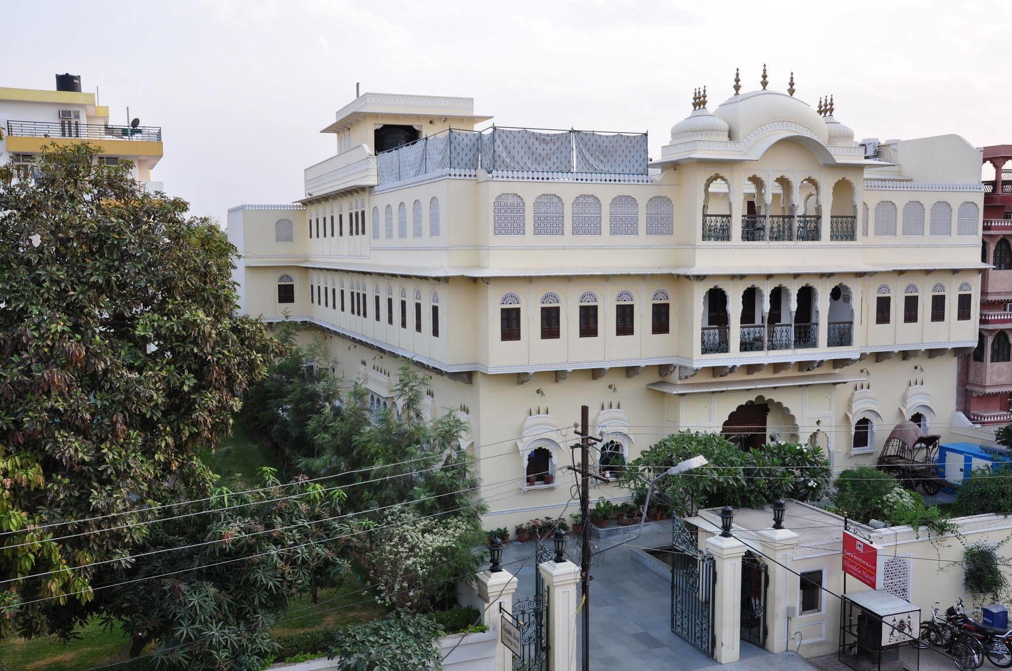 Khandela Haveli - A Boutique Heritage Hotel 3*