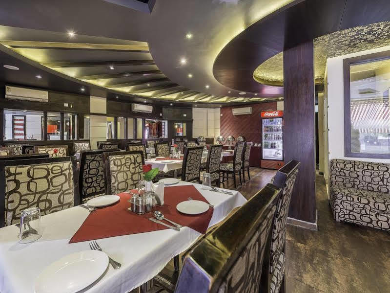 Srinivas The Royal Residence, Hotel 5*