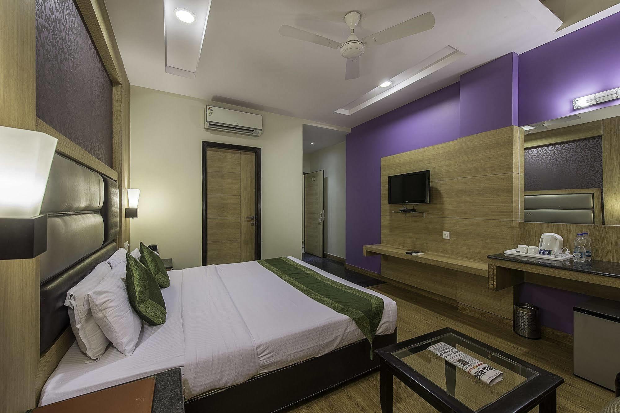 Srinivas The Royal Residence, Hotel Jaipur