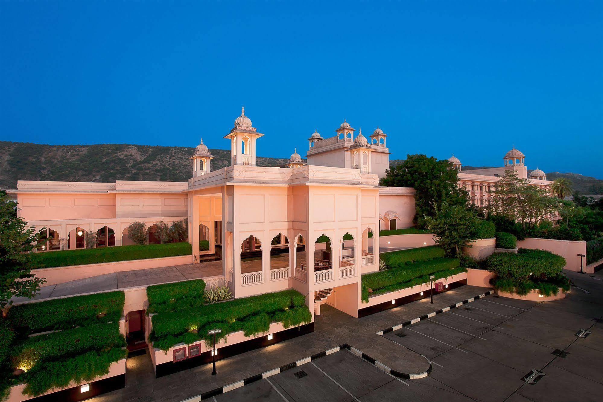 Hotel Trident