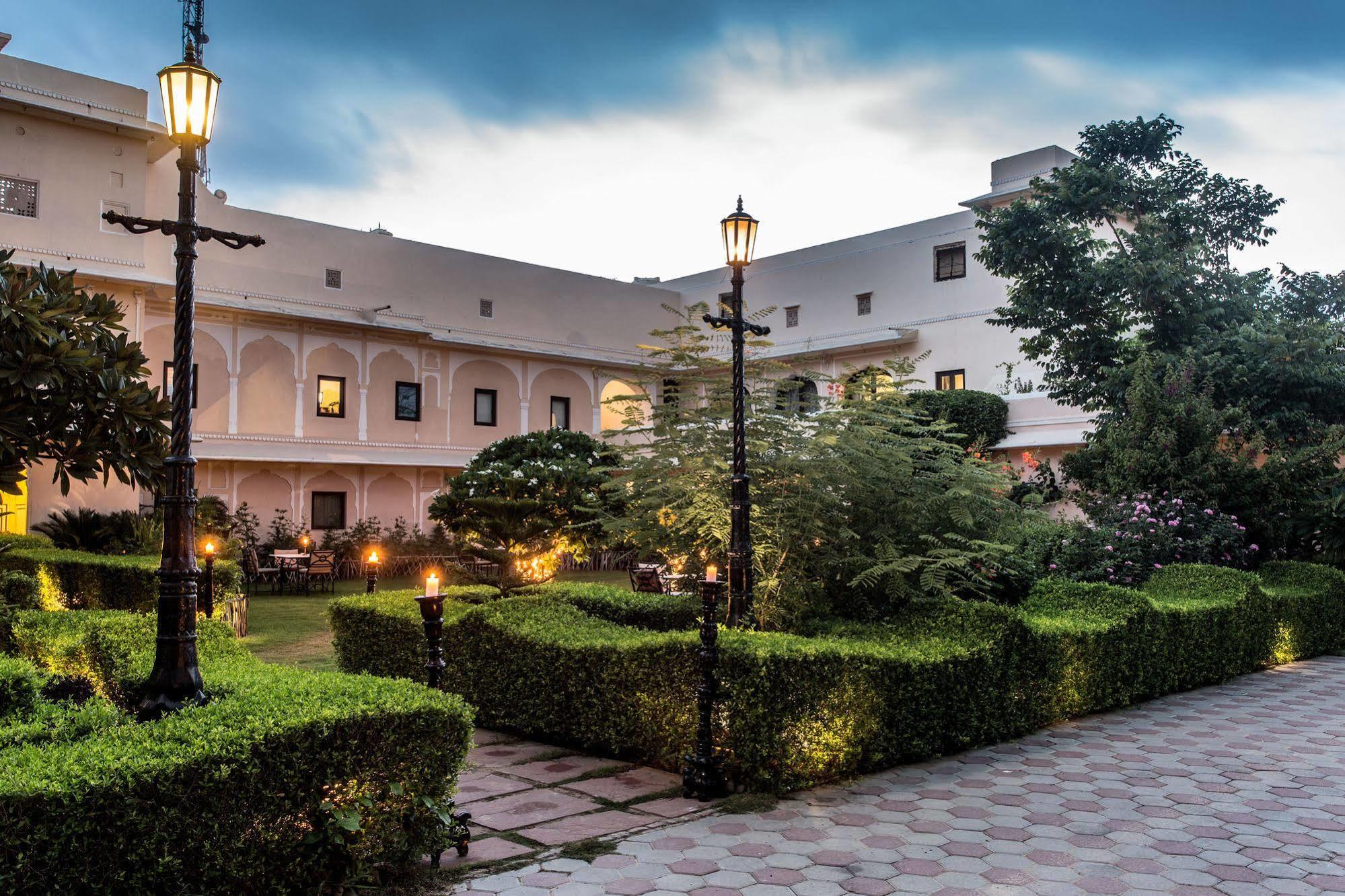 Hotel Royal Heritage Haveli Jaipur