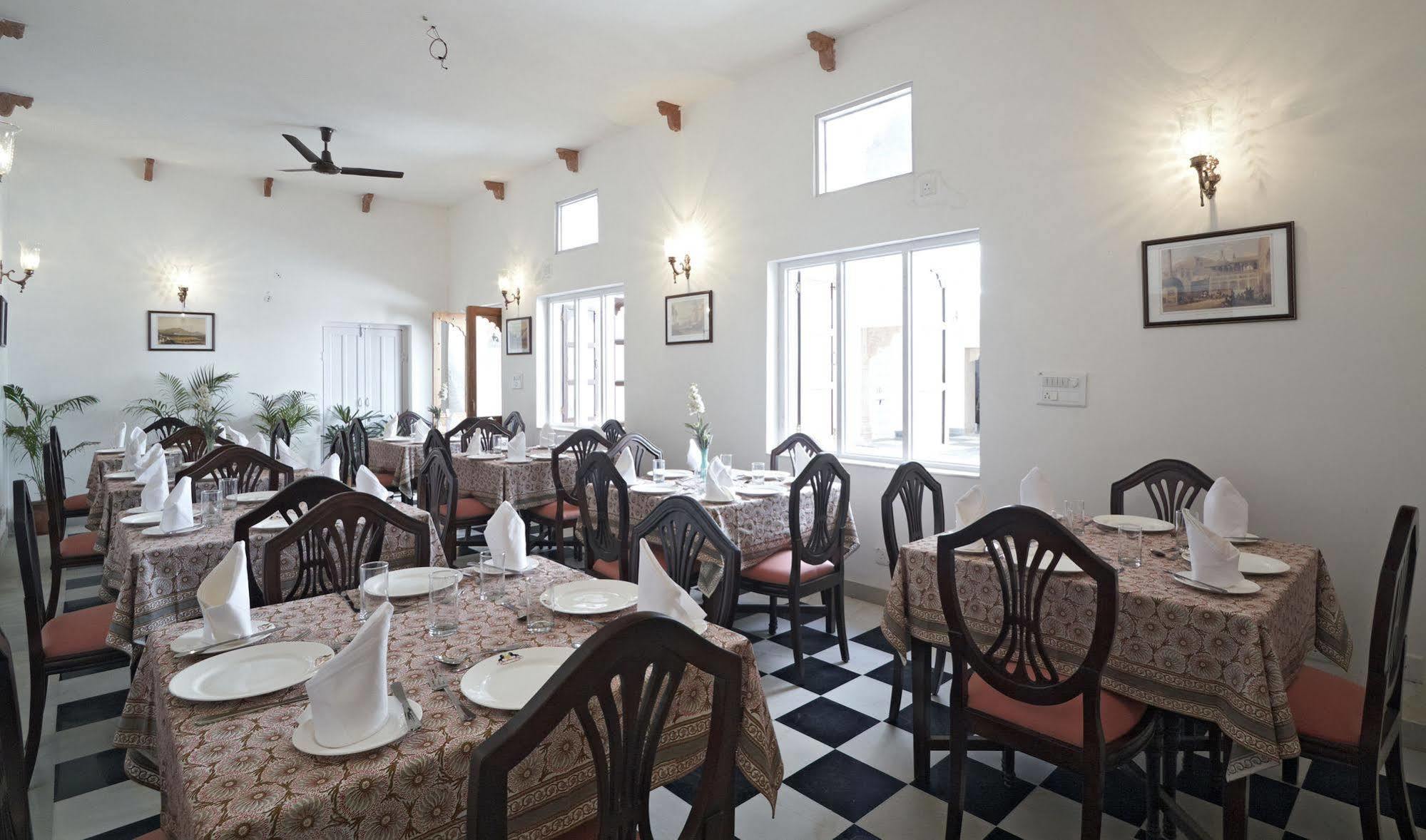 Hotel Mahal Khandela Jaipur
