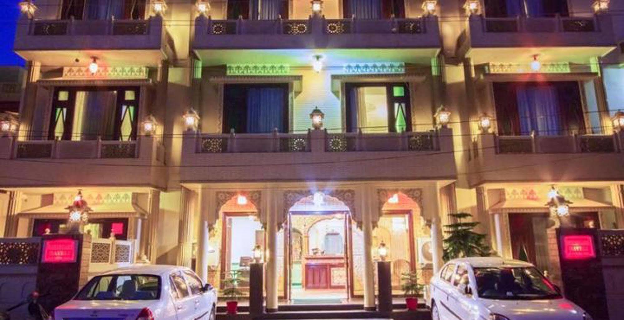 Nahargarh Haveli-near Train Station Metro Jaipur