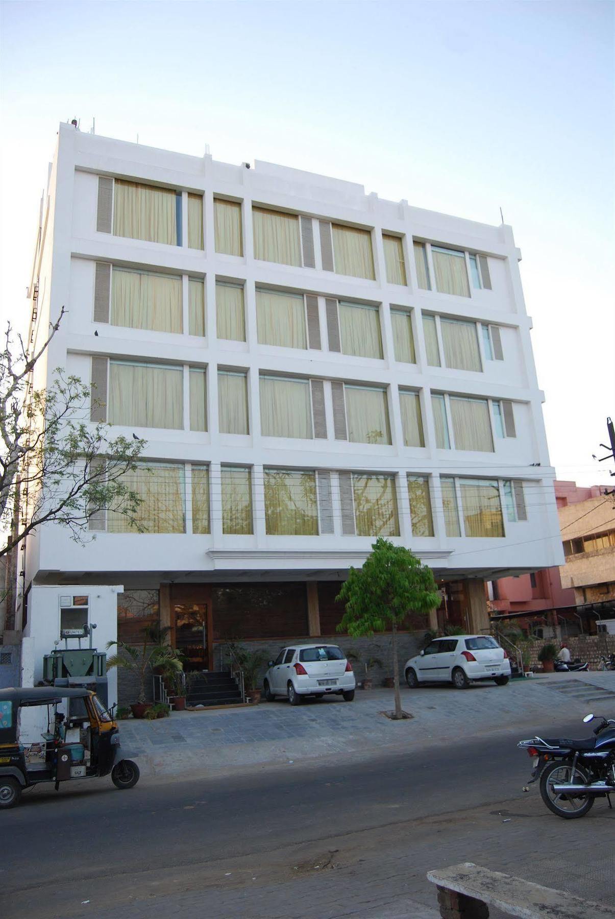 Hotel Cm-a Luxury Boutique Jaipur