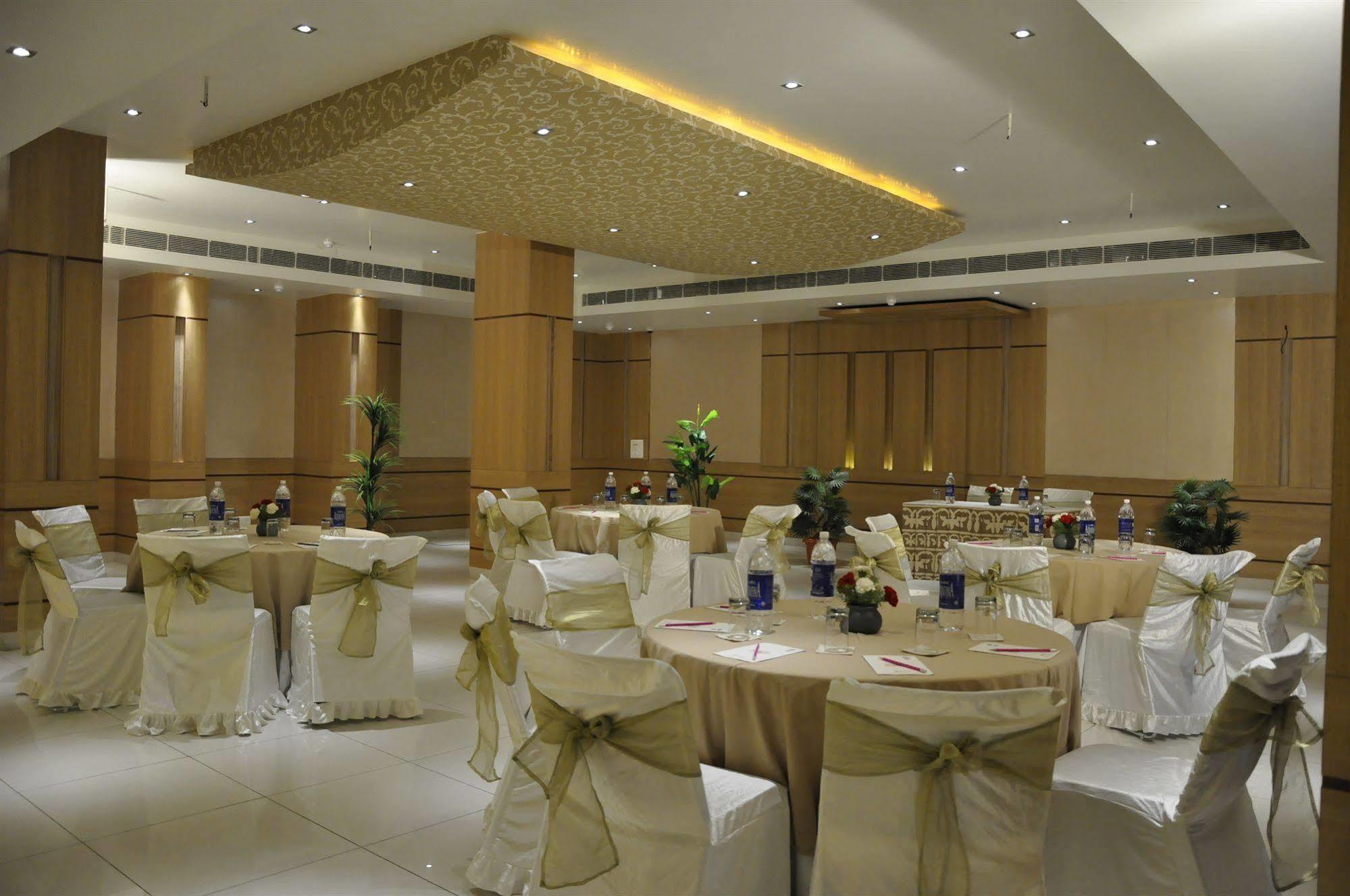 Cm-a Luxury Boutique Hotel Jaipur