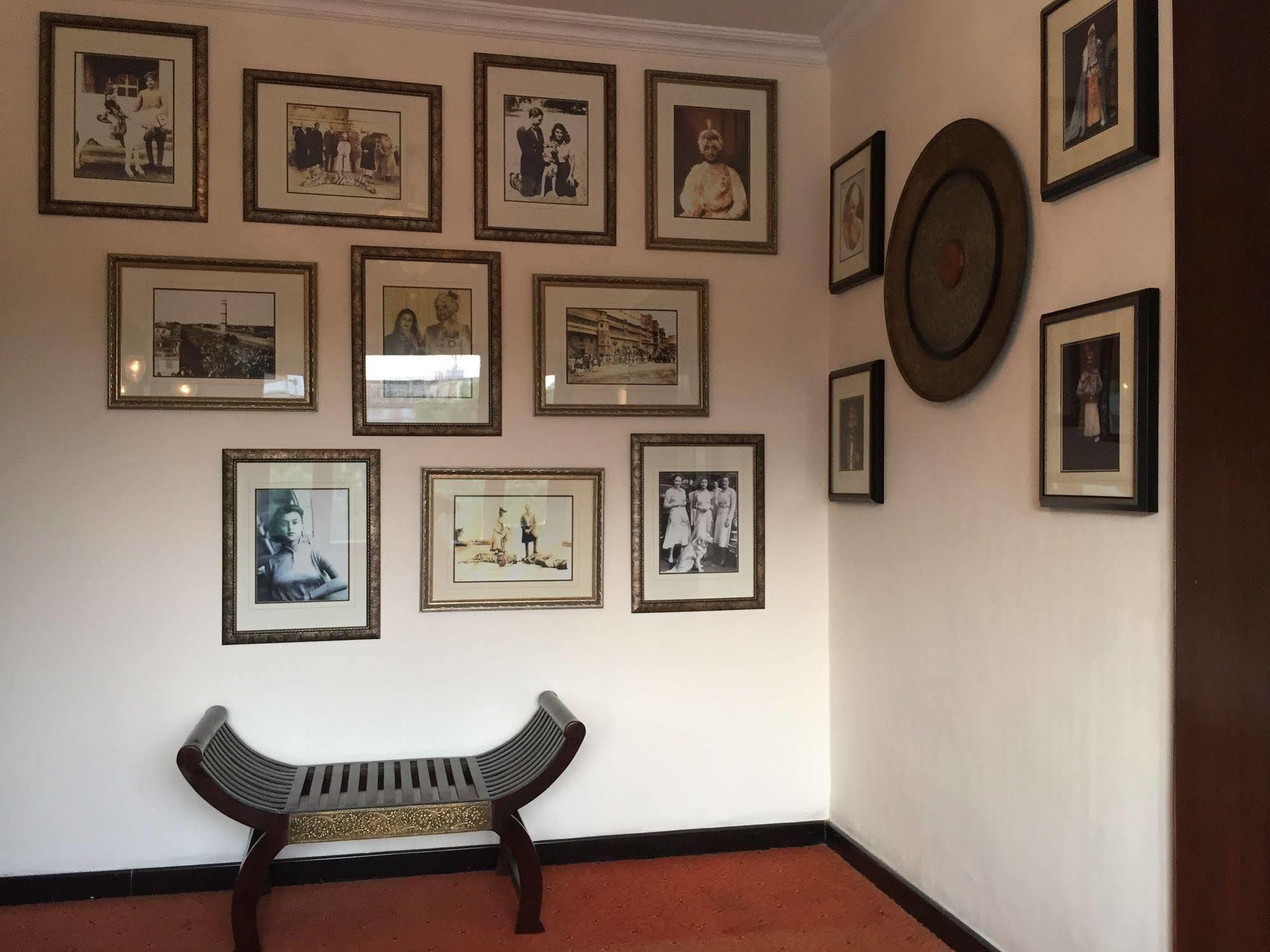 Hotel Ratnawali - A Vegetarian Heritage