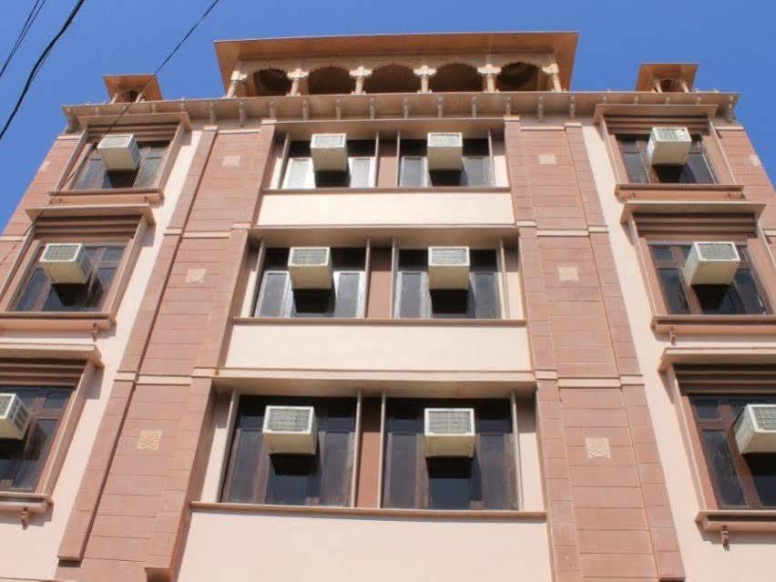 Ram Singh Palace Hotel Jaipur