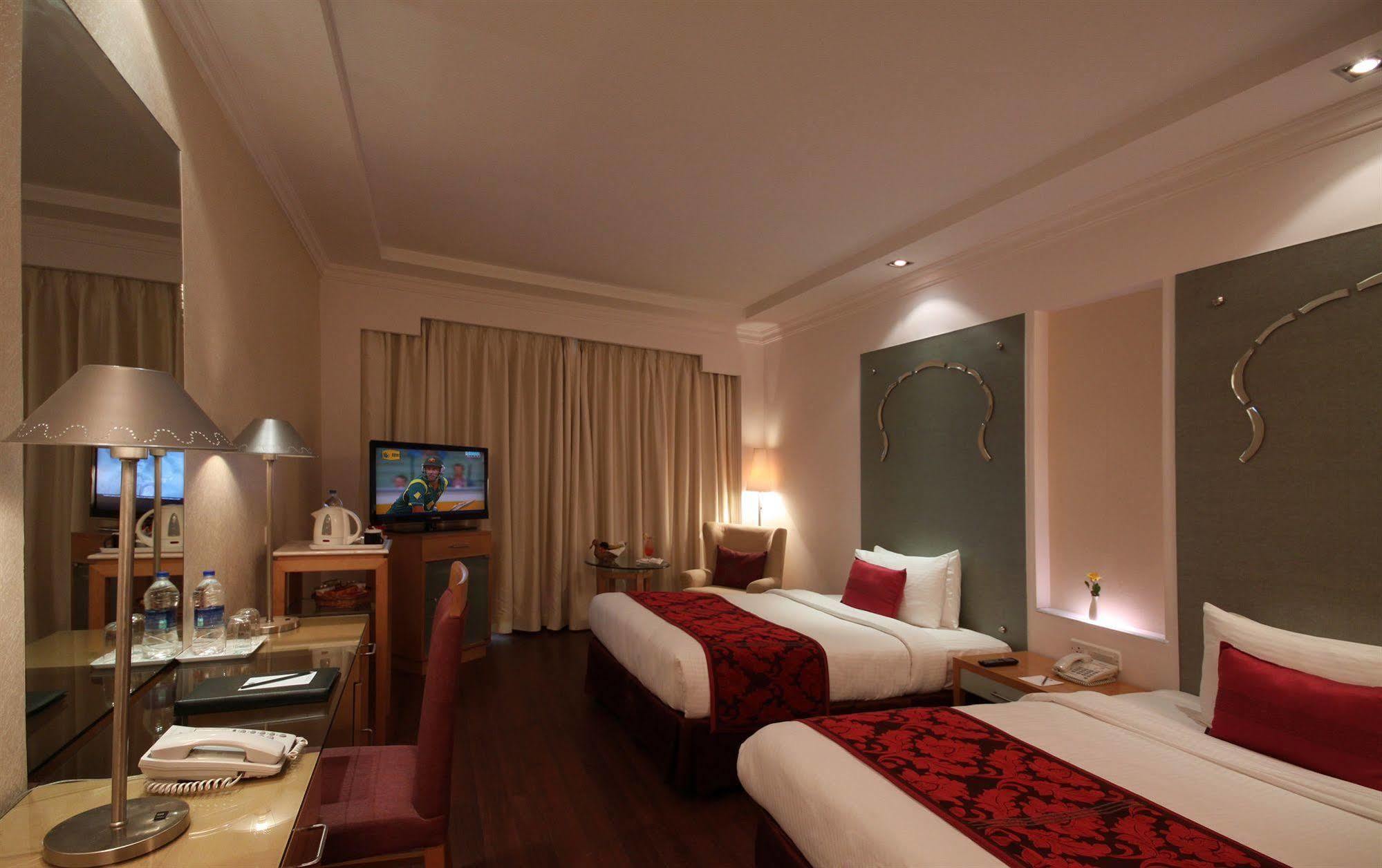 Radisson Center Hotel 5*