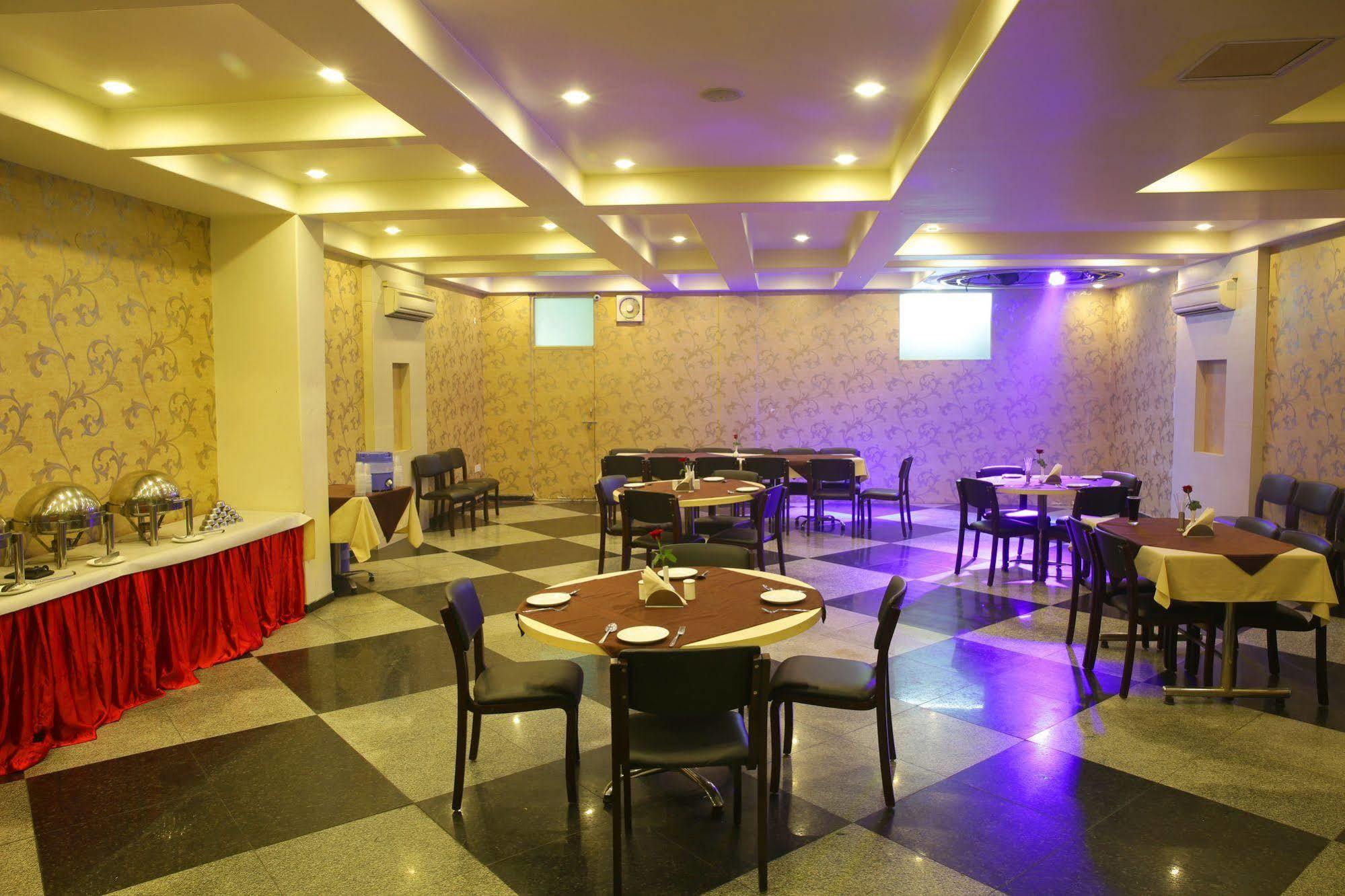 Hotel Harsh Paradise Jaipur