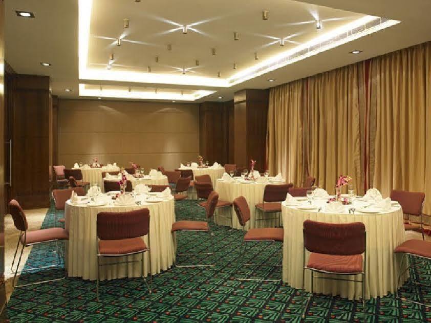 Royal Orchid Jaipur, Bani Park 4*