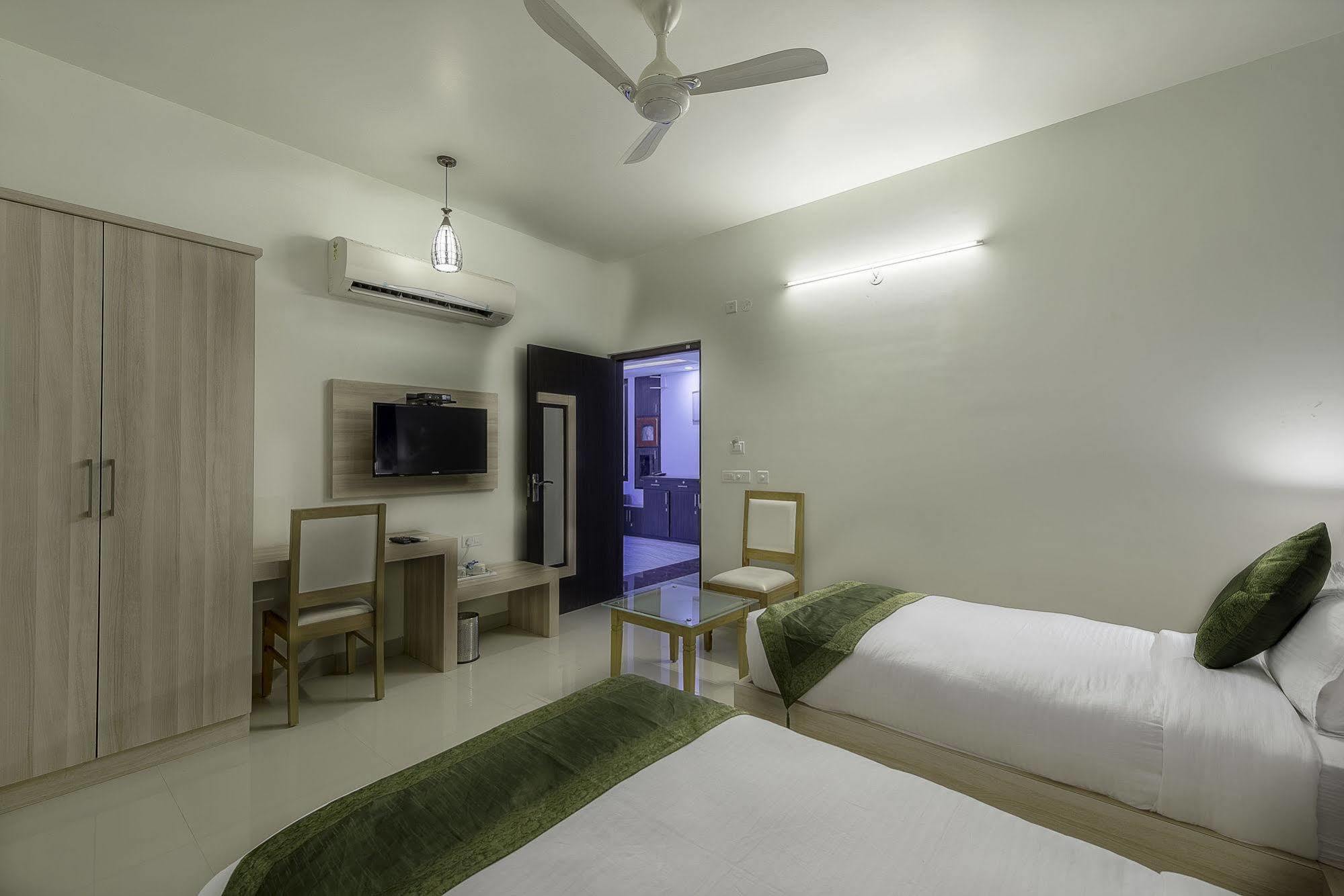 Inn Treebo Signature Malviya Nagar Jaipur