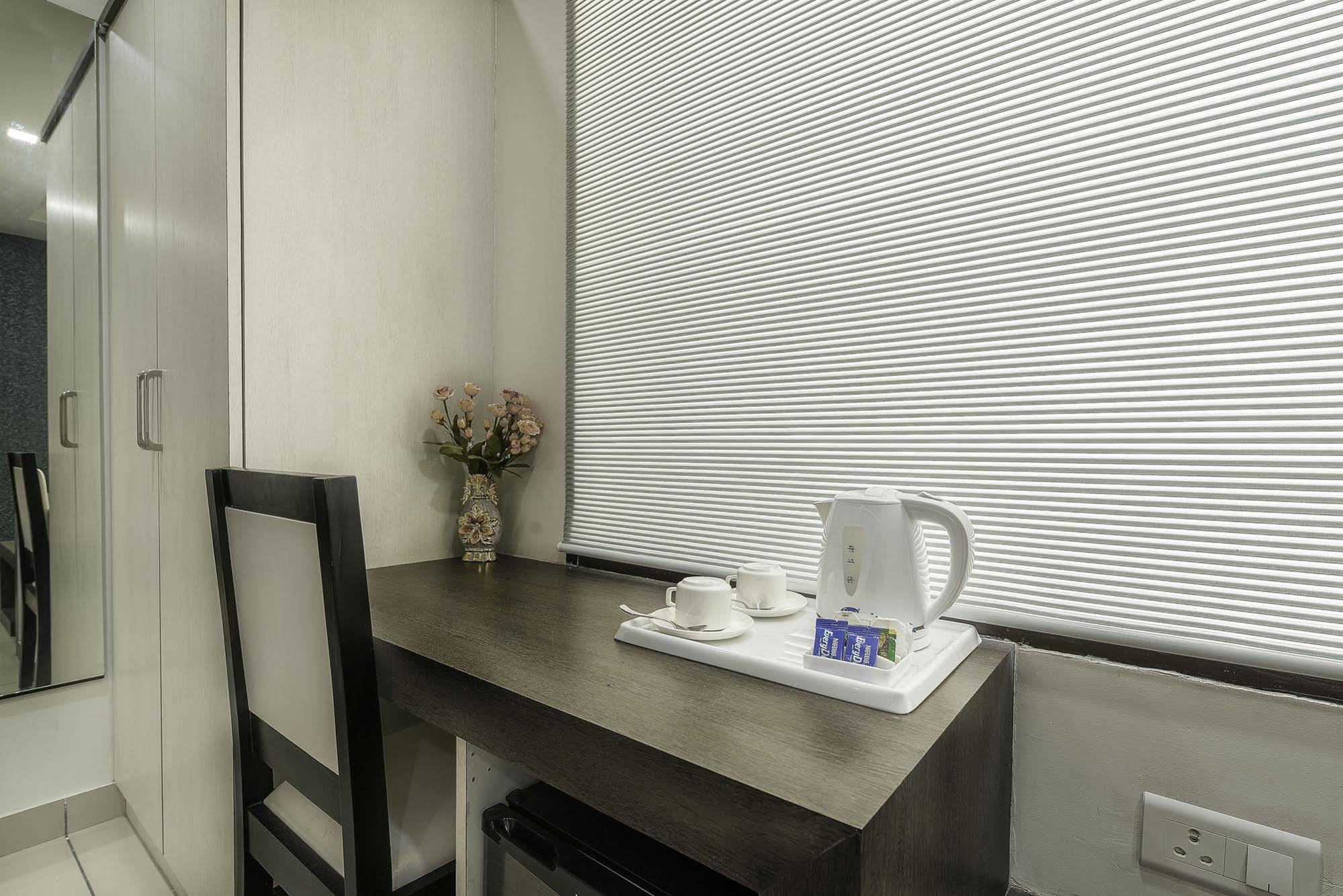 Inn Treebo Signature Malviya Nagar 3*