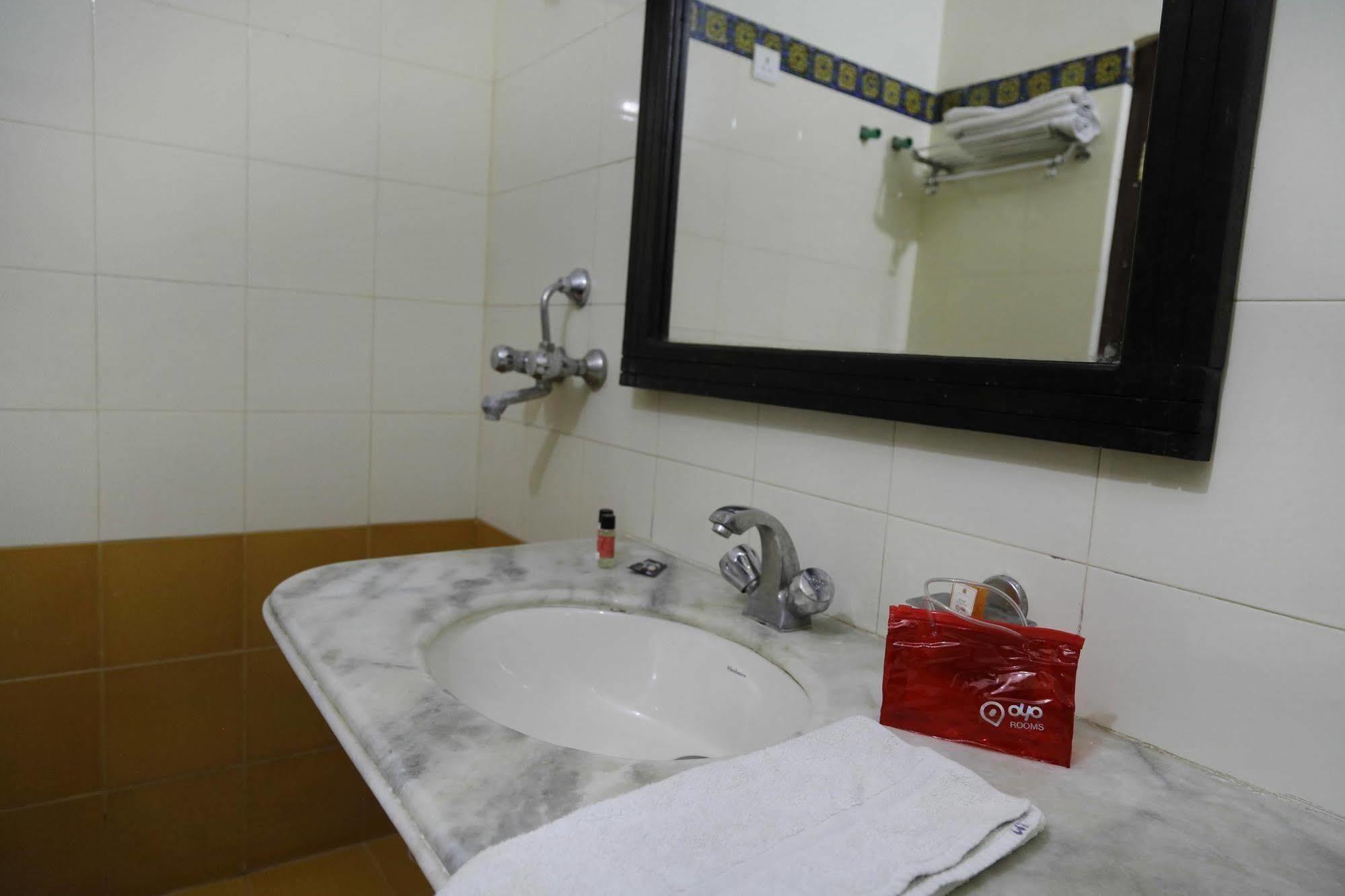 Oyo Heritage Hawa Sadak 3* Jaipur