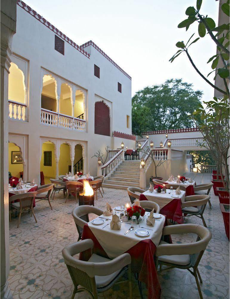 Hotel Mandawa Haveli Jaipur