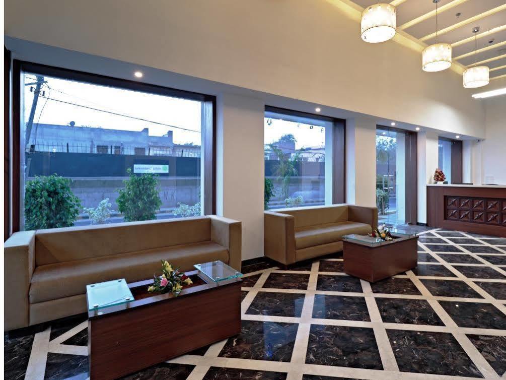 Hotel Gandharva- A Green Hotel Hotel 3*