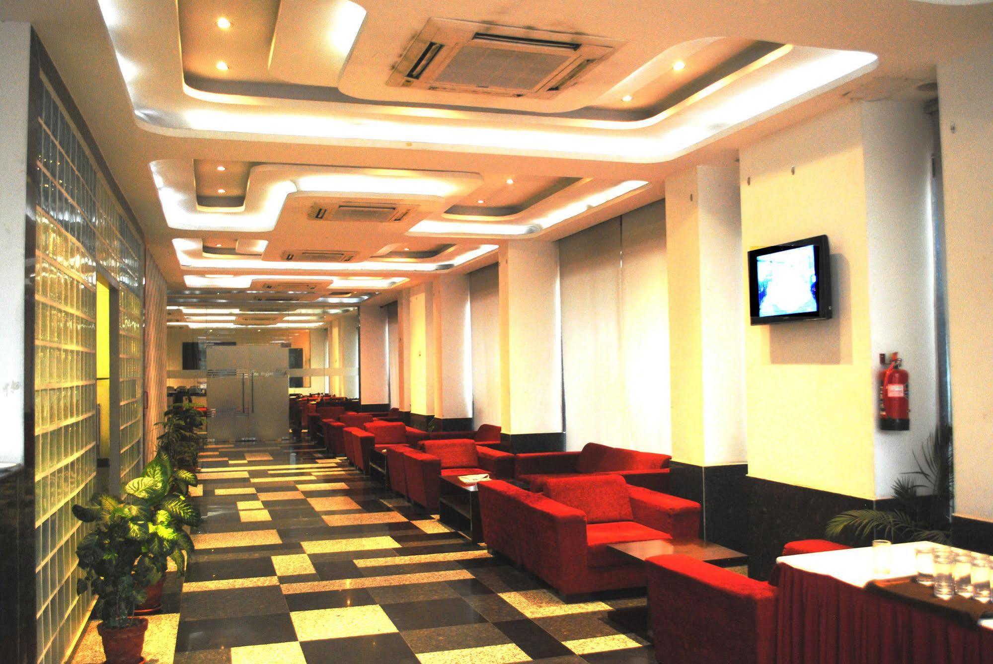 Hotel The Park Classic Jaipur