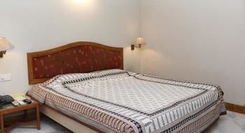 Lmb Centre, Hotel Jaipur