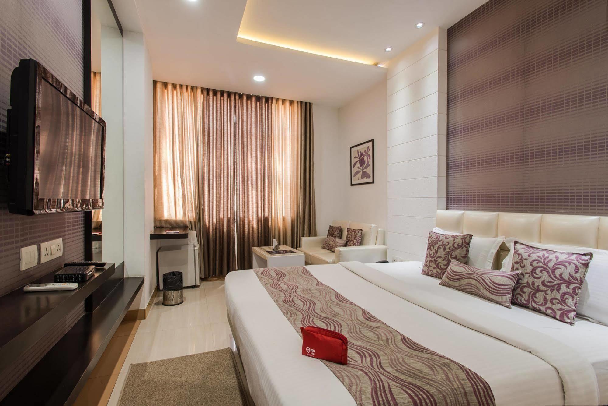 Rockland Hotel