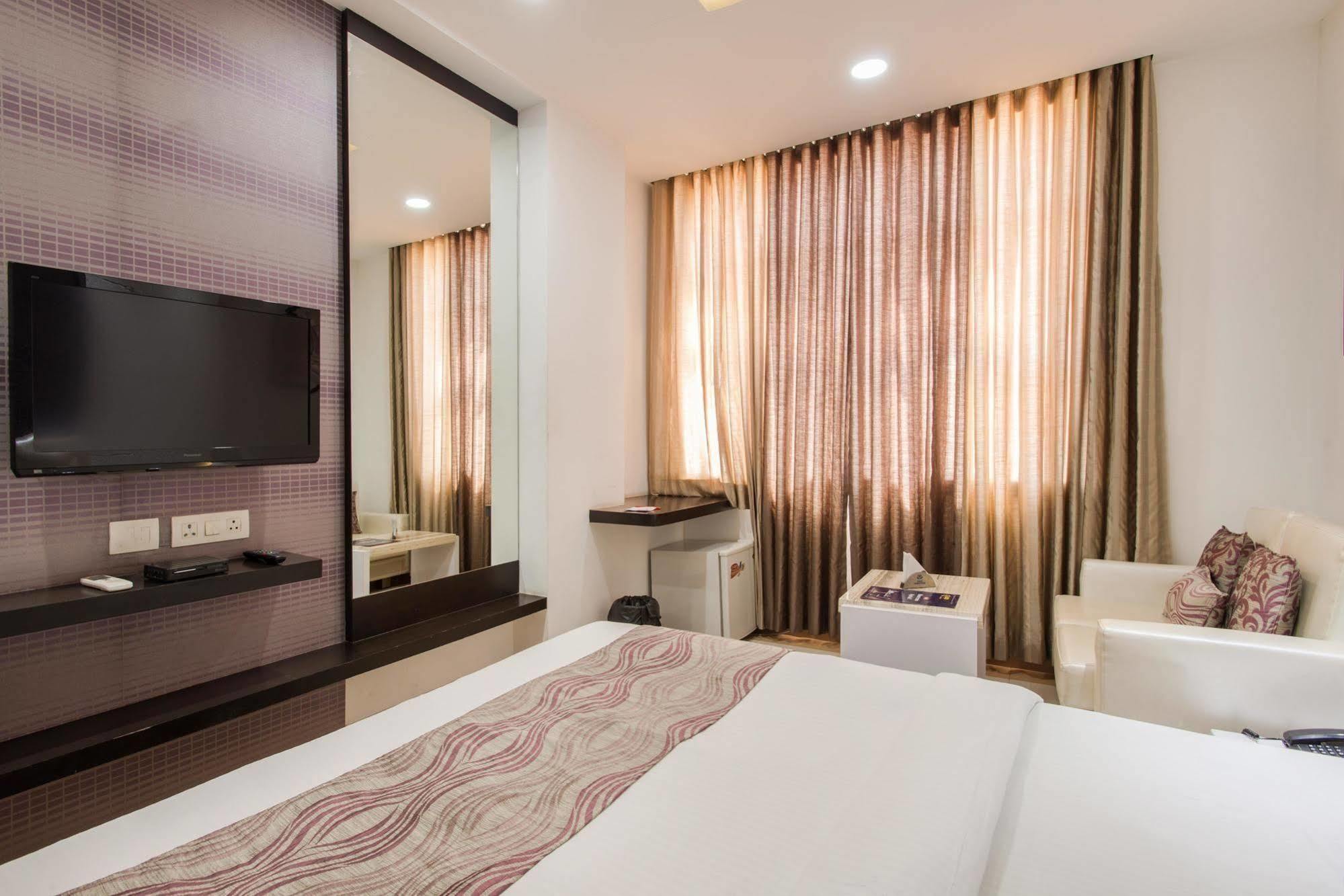 Rockland 3* Jaipur