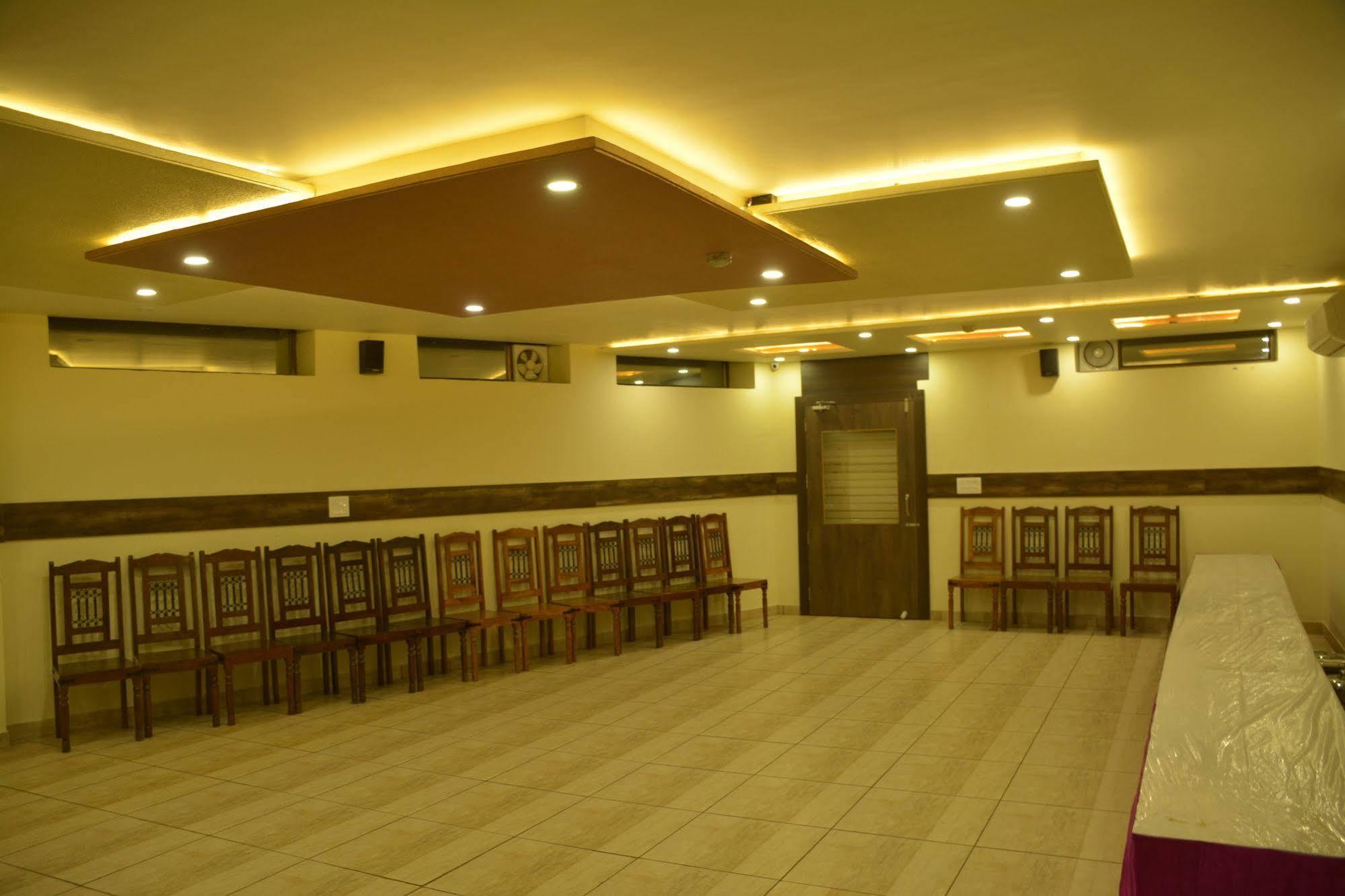 Fabhotel Padmavati Palace Mansarovar 3* Jaipur