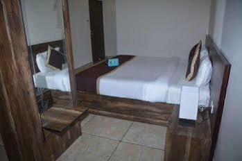 Fabhotel Padmavati Palace Mansarovar Hotel 3*