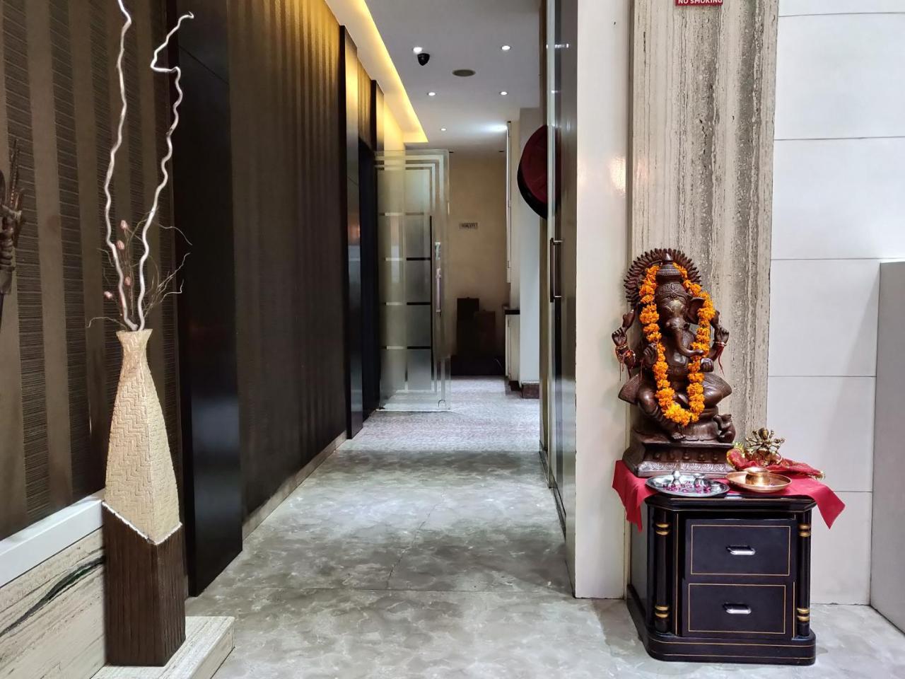 Rockland Hotel Jaipur