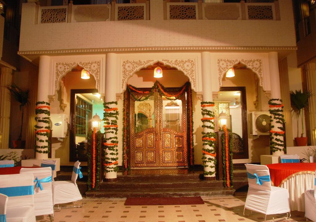 Nahargarh Haveli-near Train Station Metro Hotel Jaipur