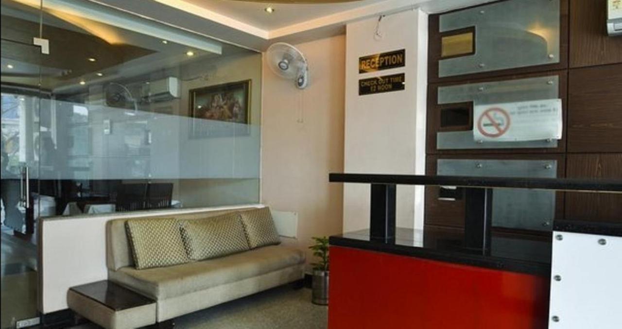 Paramount 3* Jaipur