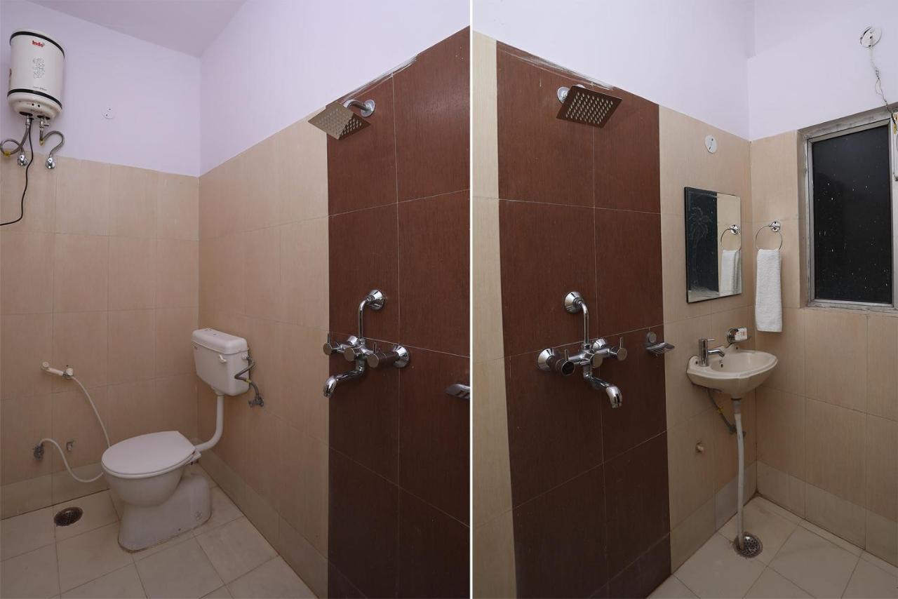 Hotel Deepak