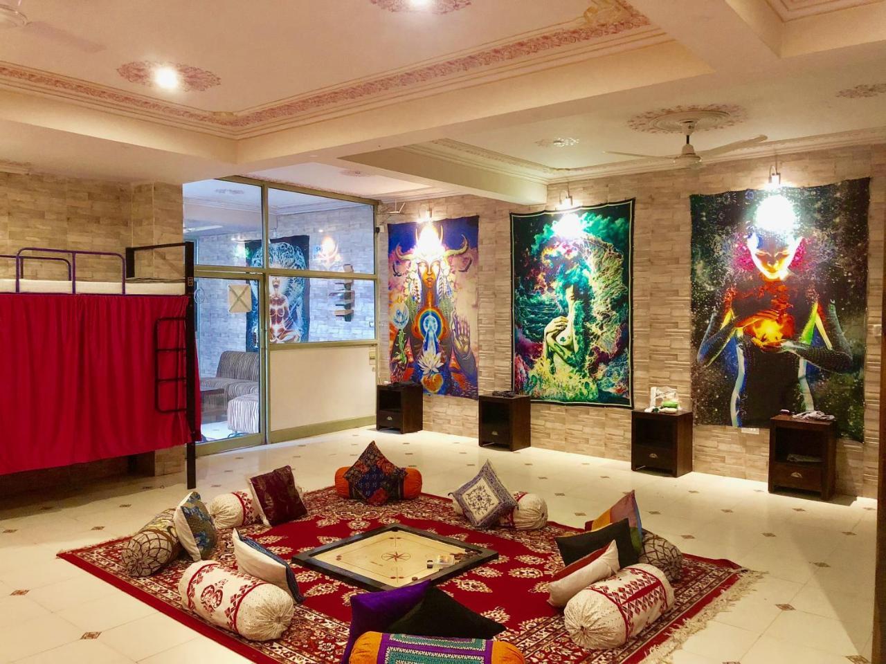 Hotel Classic Near Railway Station 3*