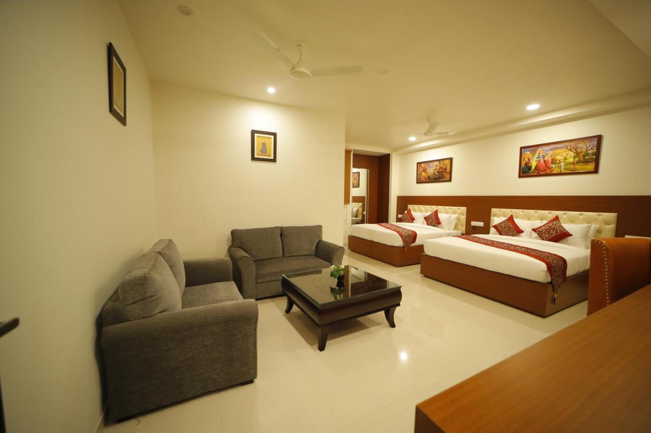 The Amer Valley 4* Jaipur