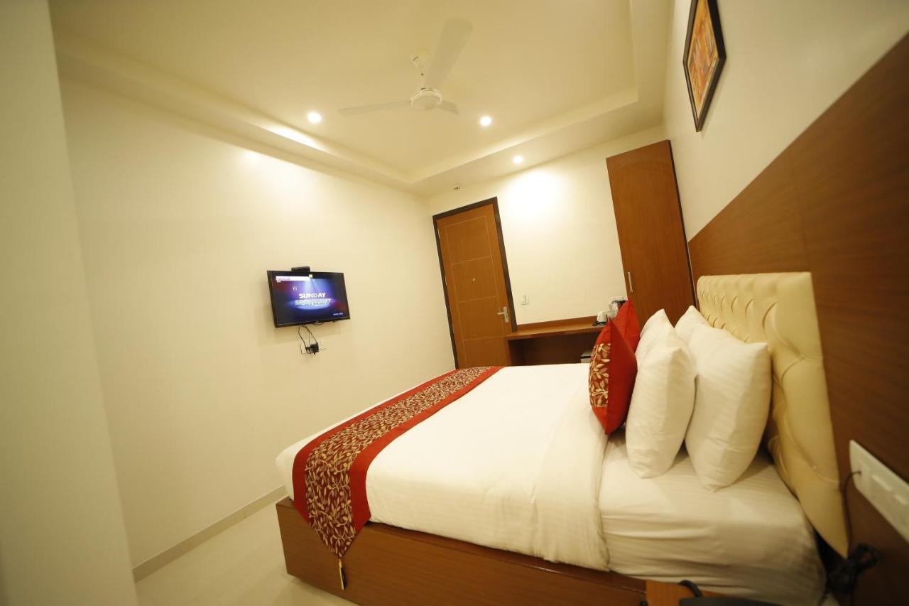 The Amer Valley 4* Jaipur