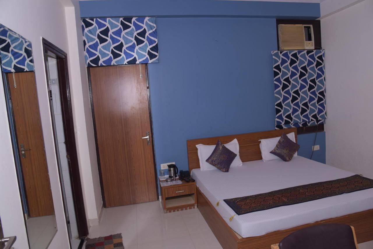 Hotel The Pearl 3*