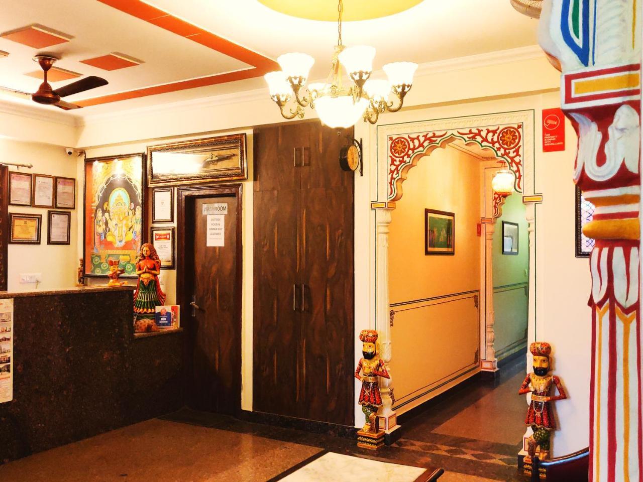 Hotel Kalyan Heritage 3*