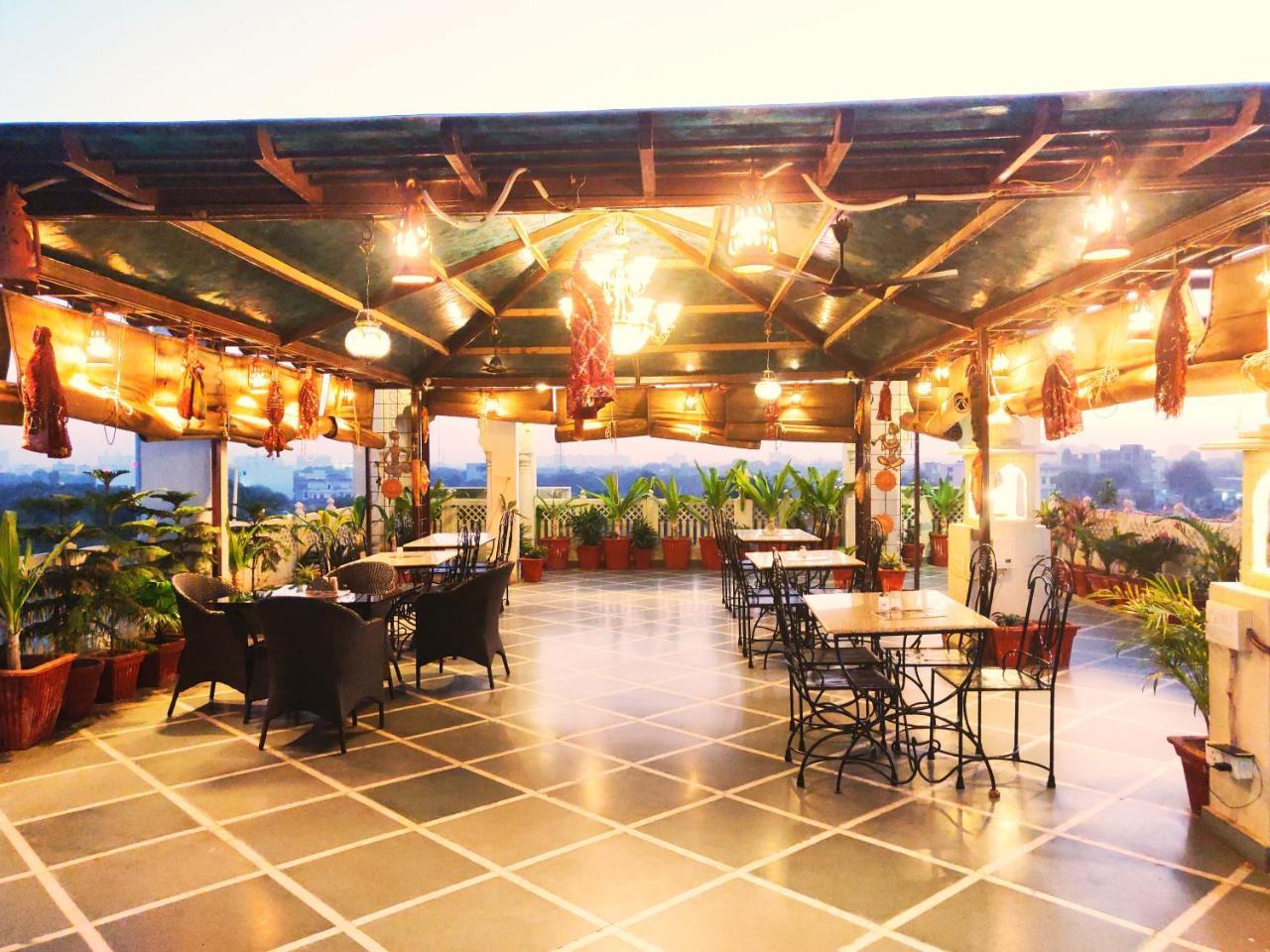 Kalyan Heritage Hotel 3*