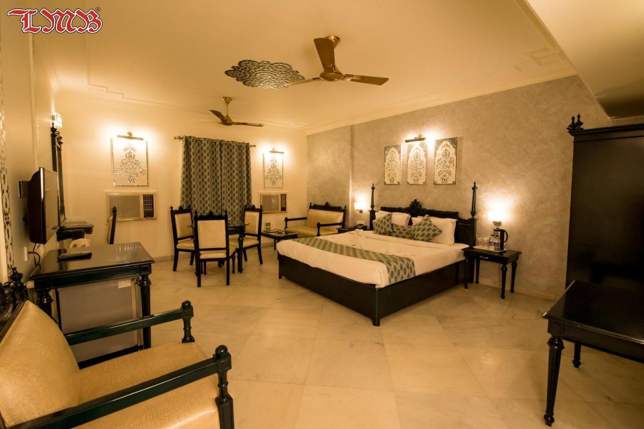 Hotel Lmb Centre,